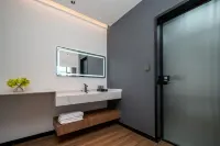 Jiangye Xinghe Stellar Panorama 180° Mountain-viewing Themed Guesthouse