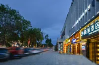 Manlan Hotel