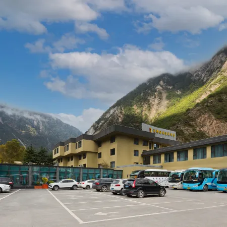 Welcome to Rundou International Hotel, Jiuzhaigou