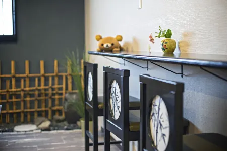 【YUYU UKIYOE HOTEL】Ten minutes to USJ｜1-minute walk to station | Newly built hotel