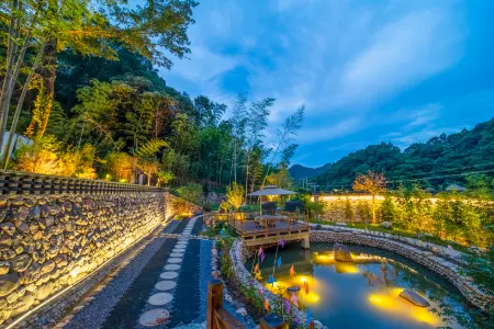 Longyin Gushu Tea-themed Stay Отели рядом с достопримечательностью «Foziling Reservoir»