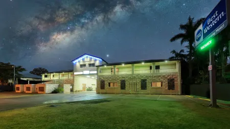 Best Western Caboolture Gateway Motel Отели в г. Кабулчер Юг