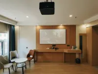 Xining Dingshun Hotel (Chaoyang West Road) Hotels in Xiaoqiao Dajie Subdistrict