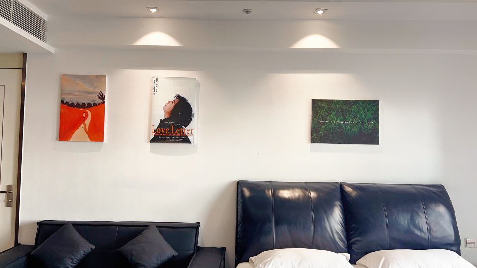 Peninsula Apartment
