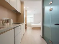 Rainseedling International Hotel (Beijing Yangzha Roundabout, Guanzhuang Subway Station ) Hotels near Baliqiao Station