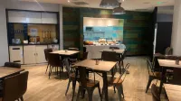 Belvilla Newport City Centre Hotel - Lifestyle - breakfast