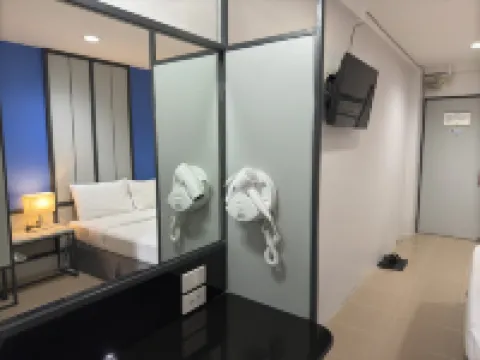 โรงแรมรีเจนท์ งามวงศ์วาน โรงแรมในนนทบุรี