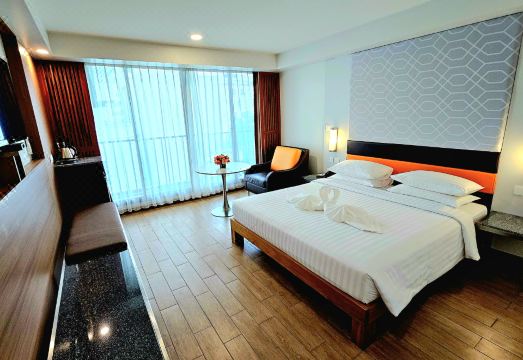 The Dynasty Hotel BangkokOver view