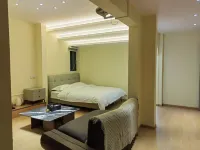 Yuanjia Homestay (Zhijin Ancient City Branch)