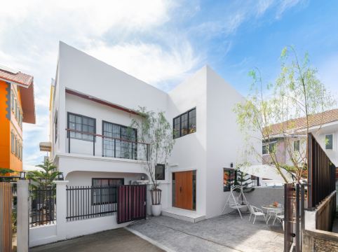 Luxury Private Pool Villa "Psalms 23 Residence @Huaikwang"