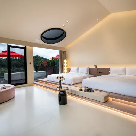 Sugiyama · Preface Wild Luxury Homestay