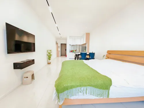 Dushi Yuechao Electronic Game Themed Homestay (Zhong Yang Street Saint Sophia Cathedral)