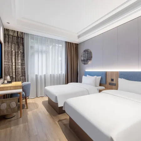 Homeinn Ease Hotel (Shanghai Hongqiao Anshun Road) Отели рядом с достопримечательностью «Чаннин»