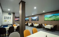 Chaoyiman Hotel