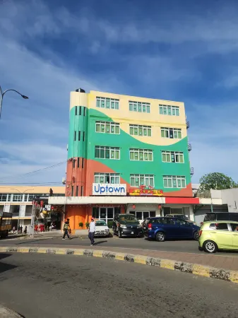 Uptown Hotel Отели рядом с достопримечательностью «Semporna Ocean Tourism Centre»