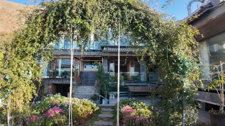 Tianhai Yunzan Qingxing Inn