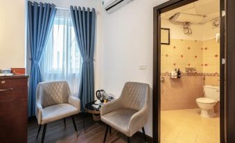 A25 Hotel - Doi Can 1