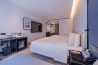 Jiamusi City Hall Square Wanxiang Street Atour Hotel Hotels in Jiamusi