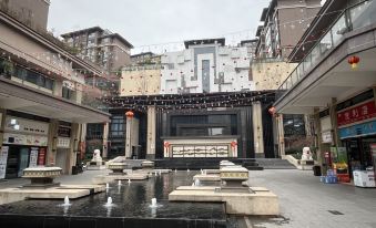 Meet the warm residential accommodation