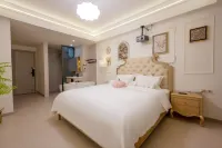 Yikou Tiantian French Luxury Homestay (Jieyang Grandbuy Plaza Branch)