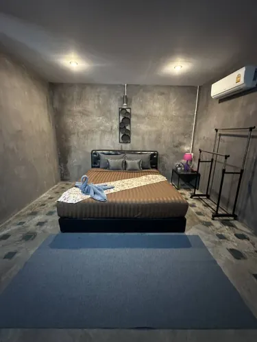 ห้องสแตนดาร์ด เตียงใหญ่ 1 เตียง