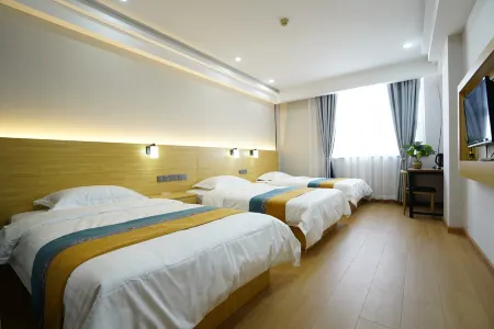 Lantai Boutique Hotel (Linyi Bus Terminal Branch) Отели рядом с достопримечательностью «Linyi University Foreign Language School»