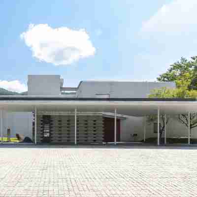 雅樂俱河畔度假村 Hotel Exterior