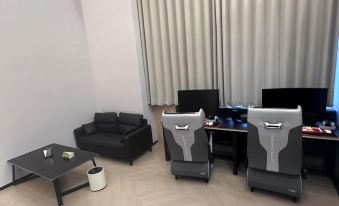 Lucid E-sports Hotel