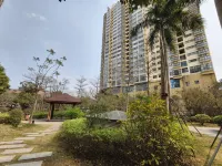 Seeking Light Luxury · Giant Screen Projection | Garden Landscape Chain Apartment Hotel in zona Dashatian Passenger Transport Terminal