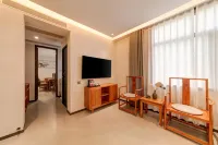 Floral Hotel·Ze'an Tang Homestay (Huayin Xiyue Temple Huashan North Station Branch) - Jacuzzi
