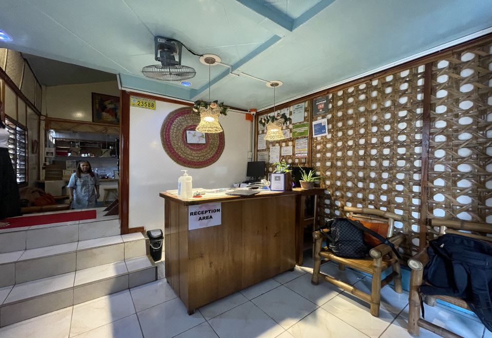 [푸에르토 프린세사 해변 썬베드 이미지]