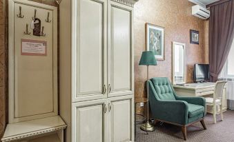 Praga Hotel