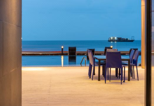 로디나 비치 호텔 외관