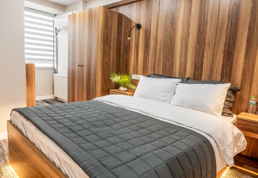 힐튼 이스탄불 코즈야타기 수영장