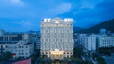 Jun Zhi Ru Gui Hotel