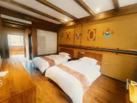 Kawala Hotel (Kangding Love Song Square National Highway G318)