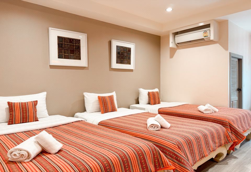 5. 라사 부티크 호..