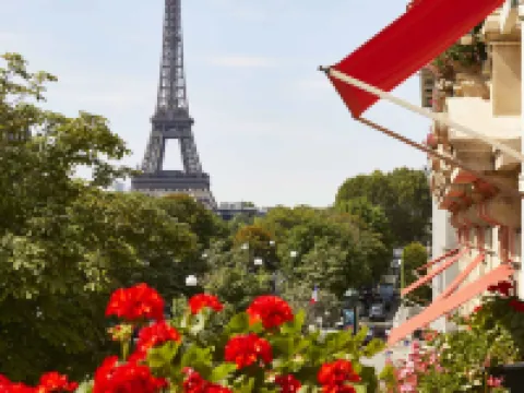 Plaza Athénée Paris & Dior Spa โรงแรมในปารีส