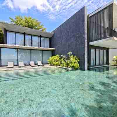 Luxury Beachfront 4 Br AMANA Villa at Ta-Ke Residence A Hotel Exterior