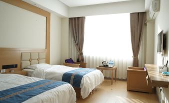 Nanzhang Auspicious Sign Business Hotel