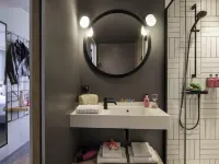 Moxy Bordeaux Hotels in der Nähe von Kulturzentrum Darwin Ecosysteme