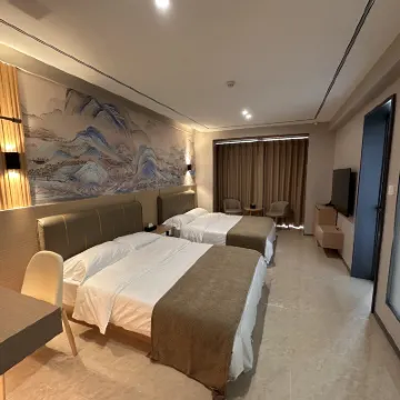 Weihai Number Seven Homestay Hotels near Weihai Airport