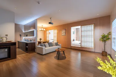 Chunxi She Homestay Hotels in Penglai Bus Station/Old City Area