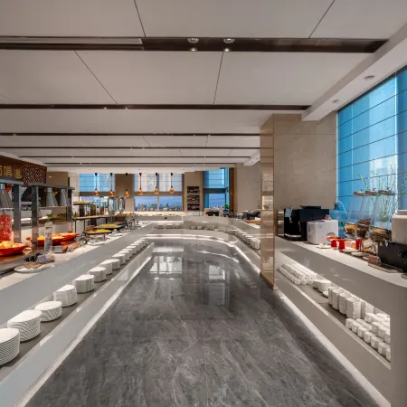 Maison New Century Hotel Nanning Отели рядом с достопримечательностью «Гора Цинсю»