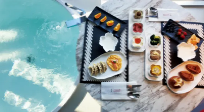 ISEYA世野·高空ホテル(雲端之眼)