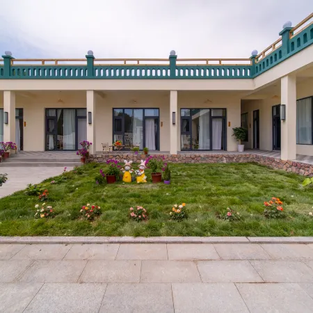 Qiyueli Homestay (Taiji Island Scenic Area)