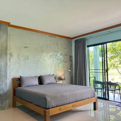Moonlight Cottage Hotels in der Nähe von Yachthafen Bang Rong Pier