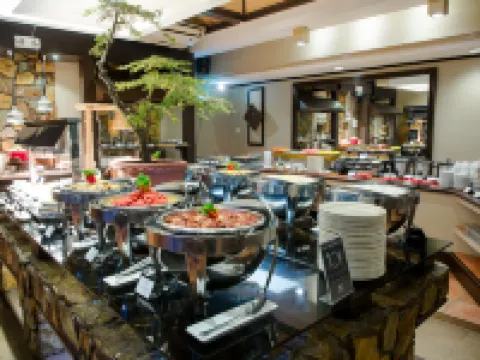 ウォーターフロント インシュラー ホテル ダバオ ダバオのホテル