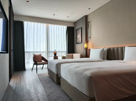 MUMIAN SHANGHAI EXPO, The Unbound Collection by Hyatt Отели рядом с достопримечательностью «Shanghai Harbor Longwu Harbor Company Wharf»