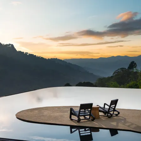 JiangLu Nannuoshan Mountain Inn